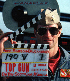 Ray Ban product placement in Top Gun